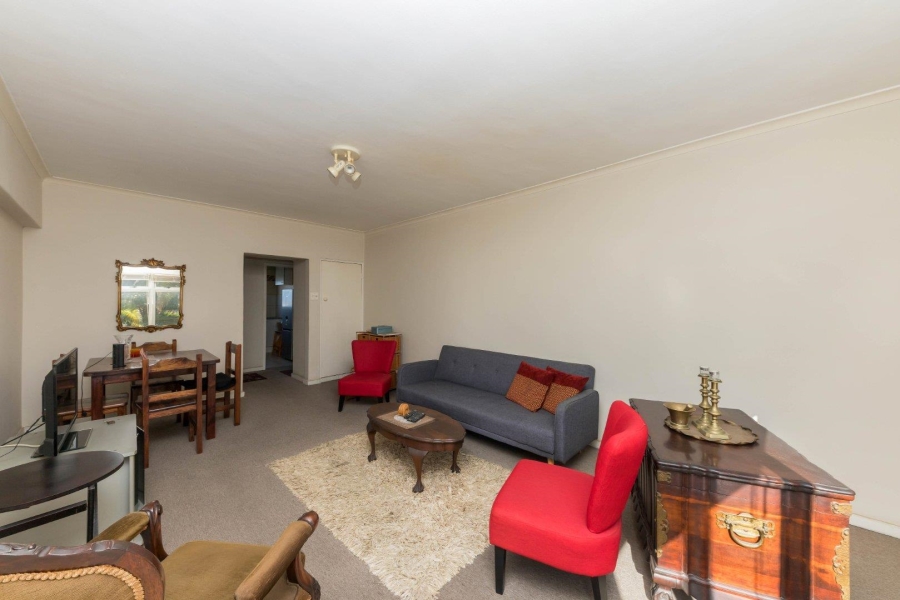 2 Bedroom Property for Sale in Green Point Western Cape